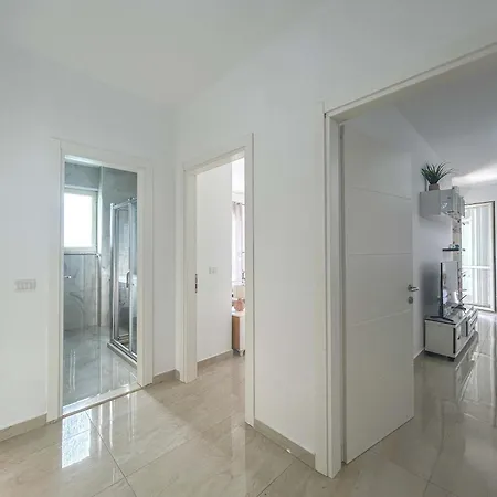 Korabi 659 * Durrës